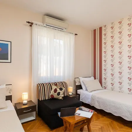 Falkoni Apartament
